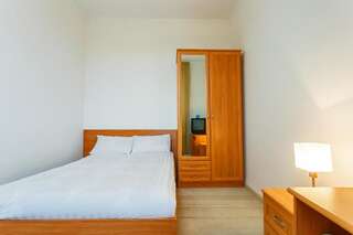 Отель Dolinnka Hotel Чолпон-Ата Стандартный двухместный номер с 1 кроватью или 2 отдельными кроватями-6